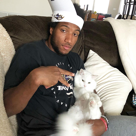 Baltimore Ravens' Marlon Humphrey And His Cat Snowflake